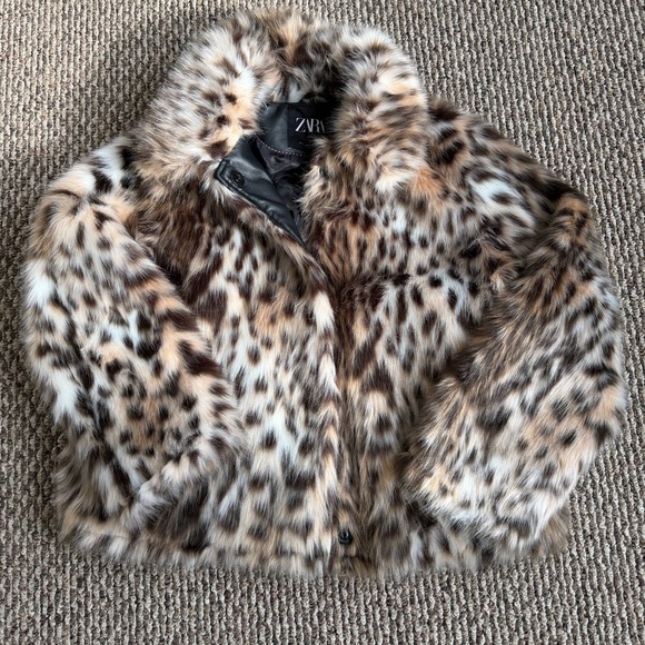 ZARA Faux Fur Jacket - Picture 3 of 8